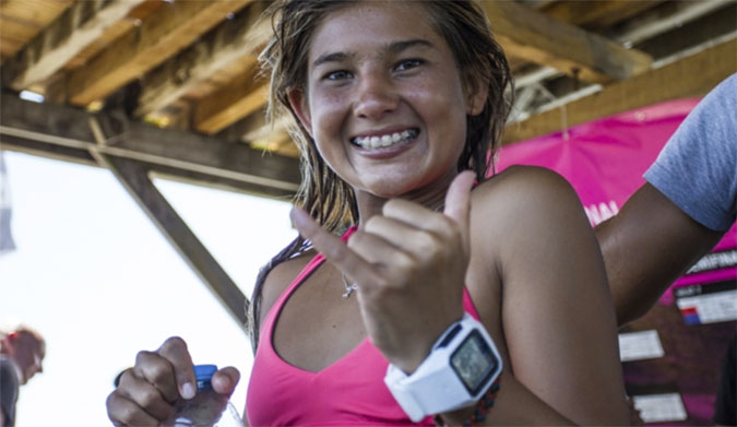 Rip Curl GPS watch sharing the stoke. Photo: <a href="https://instagram.com/Mick_curley_photo"> @Mick_curley_photo</a>