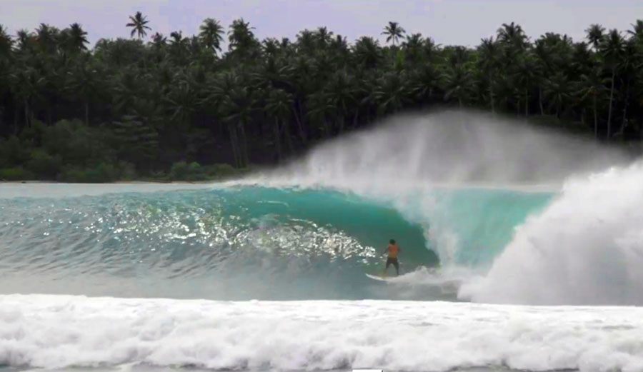 Ian Gentil and Kona Oliviera score in indonesia.