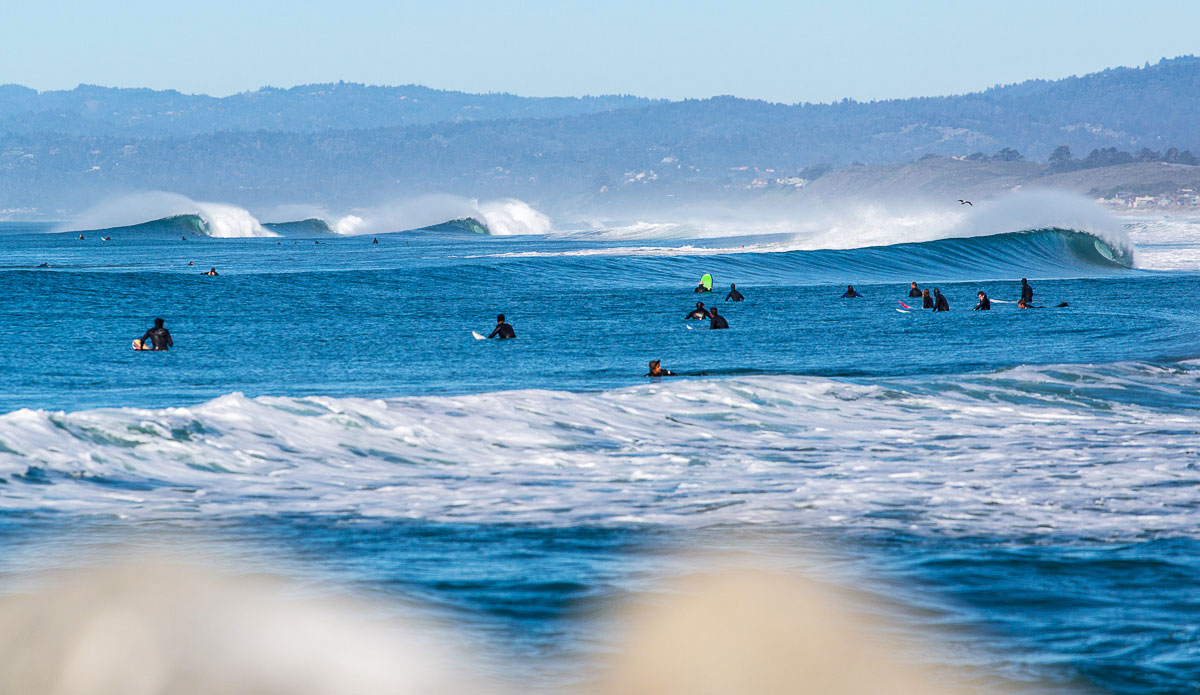 Because I’m a little bit short in term of lens for OB, I decided to head south and try to find the perfect combo of light and waves. That’s just what I found during these amazing two days.