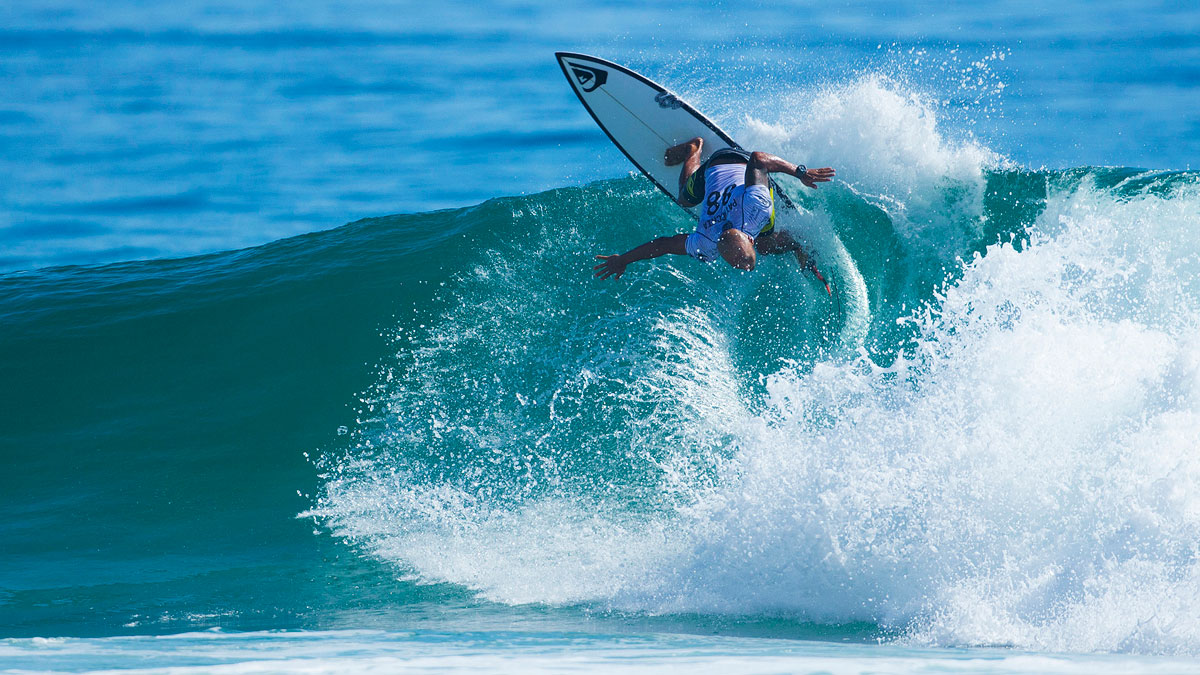 The new year of the new World Surf League capped off the first day of the first stop on the Samsung Galaxy Championship Tour.
