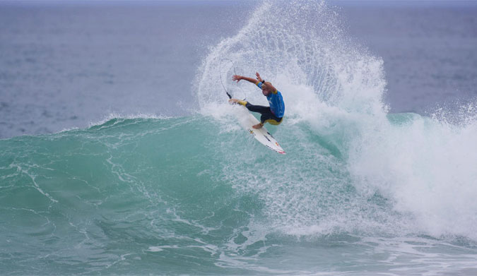 Three-time Rip Curl Pro Bells Beach winner, Mick Fanning, utilizes his power and drive at the Bowl. Photo: Kristin Scholtz