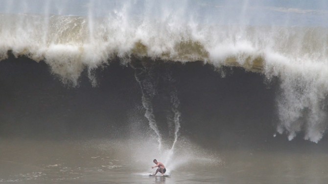 brad domke, puerto escondido, skimboard