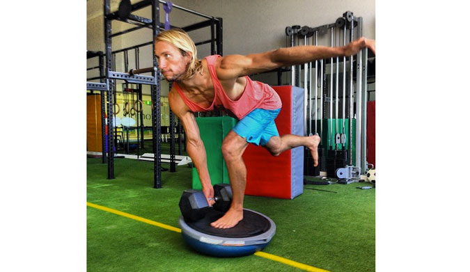 Woud you let all the potential paddle power in those arms go to waste? Owen Wright, putting in work. Photo: <a href="https://instagram.com/owright/">Instagram @owright</a>