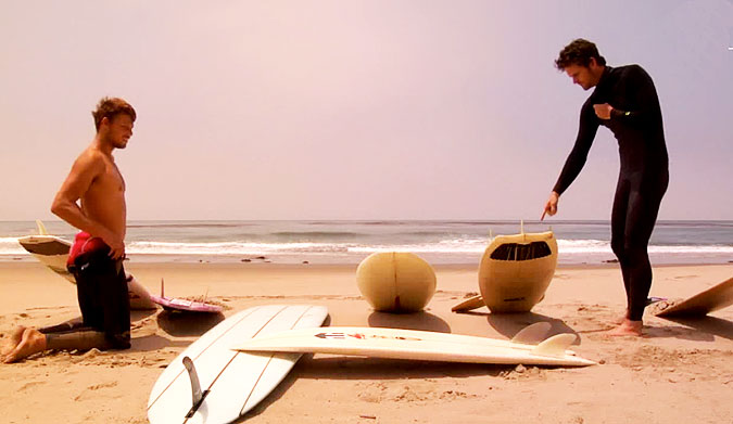 If this doesn't make you want to learn to surf on every possible craft you can lay your hands on, nothing will.