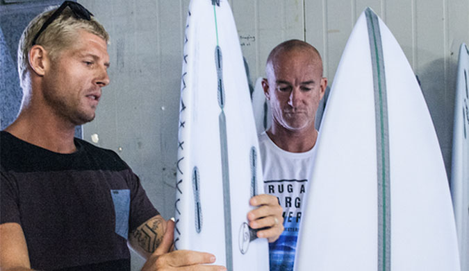 Mick Fanning and Darren Handley talking shop. Photo: DHDSurf.com