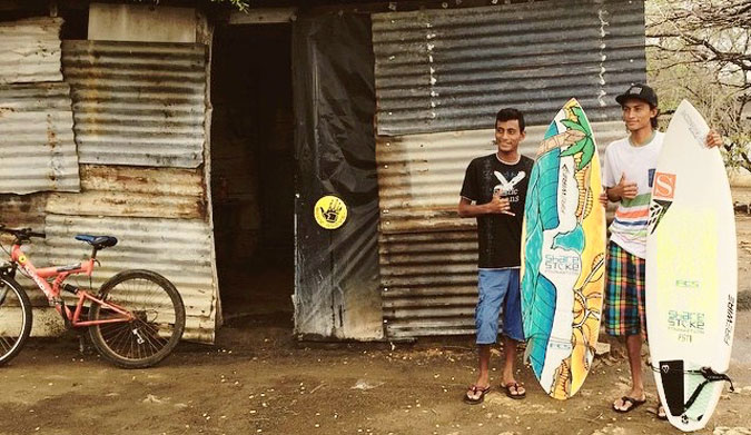 El Transito local surfers' general stoke and friendliness in the water is a positive highlight of a traveler's trip and speaks volumes about the community.