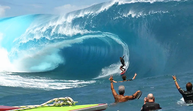 If you're a local in Tahiti, there's a pretty good chance you're not afraid of the reef.