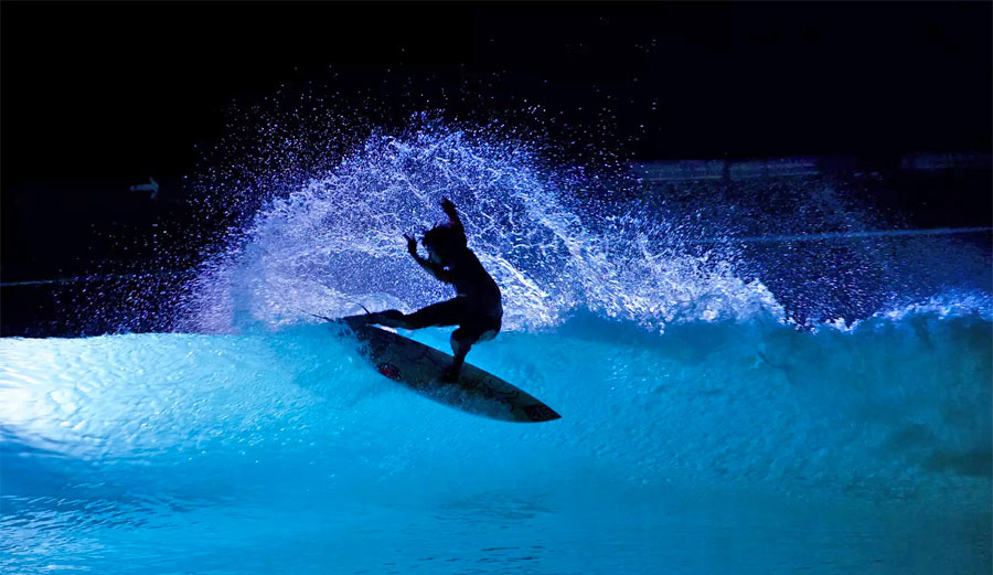 Wavegarden Nightsurf
