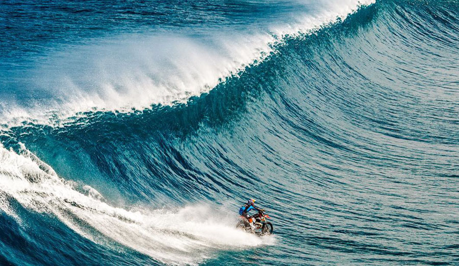 Robbie Maddison Surf Teahupoo on Motor Bike