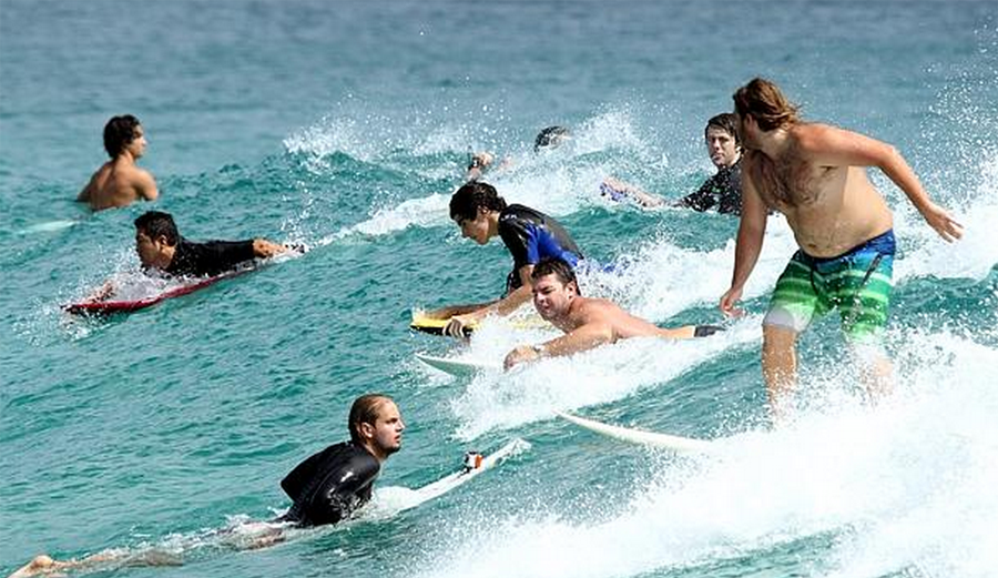 5 Ways to Make a Newbies Foray into Wave Riding a Brief and Forgettable Experience