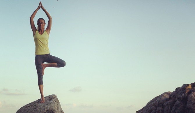 “Practicing balancing exercises barefoot is a great way for surfers to improve their stability and kinaesthetic awareness.” Kalle Carranza, ex-pro surfer and surf instructor at I Love Waves.