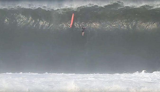 When Tom Lowe started to paddle for this Puerto bomb, he quickly realized that punching the eject button was the best possible option.