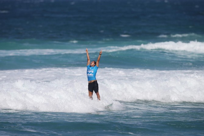 It's been a long road to this moment for Adriano De Souza. Photo: WSL/Laurent Masurel