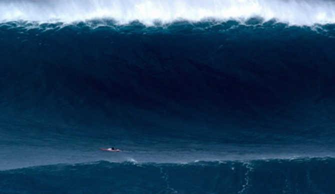 Let's pray the incoming swell looks a little like this...let's also pray you're never stuck inside with a skyscraper of water headed your way like Greg Long was here in 2013. Photo: @acl_cinema
