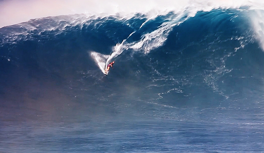 Bethany Hamilton Tow Surfs Jaws