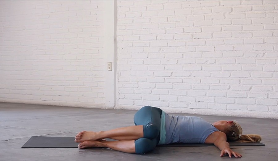 2-Knee Spinal Twist