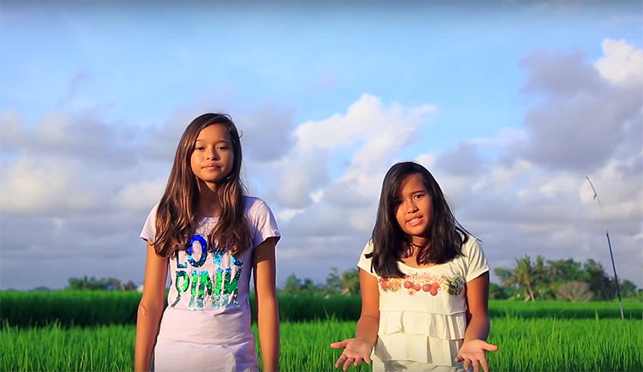 Melati and Isabel Wijsen saw that something needed to be done, and they're doing it.