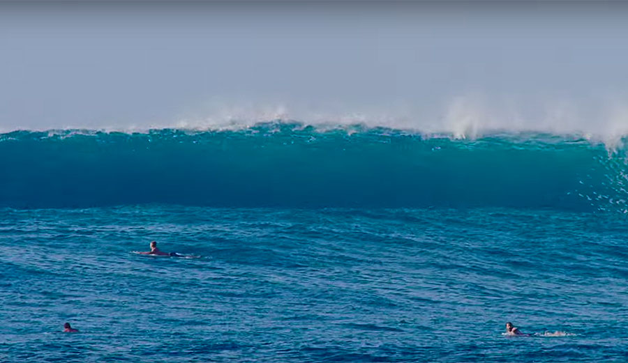 Although the wave is the real star of the show, it sure doesn't hurt to watch some of the best surfers in the world tearing it apart.