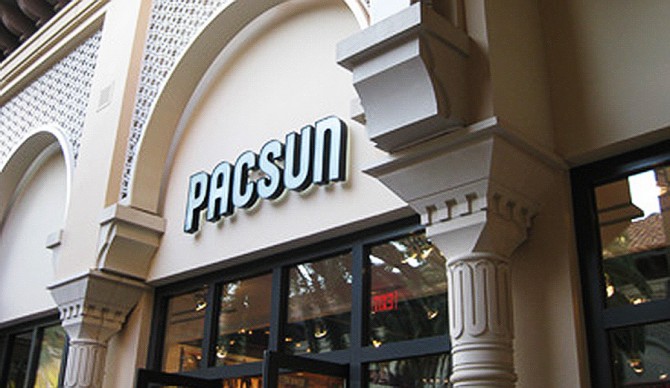 pacsun-retail-store