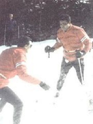 636011728889462594-Ali-on-ski3