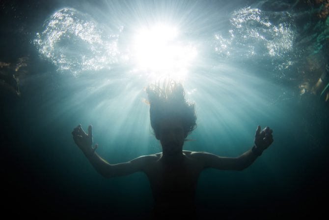Something about the warm water in mainland Mexico stimulates mellow vibe flow. Photo: LifeProof