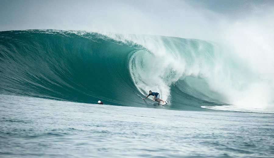 Keoki, hard at work documenting Trevor Carlson's bomb. Photo: Polansk