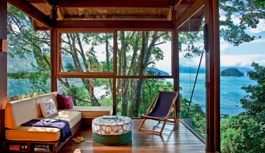 How's that for a coffee/surf check spot? Photo: Airbnb