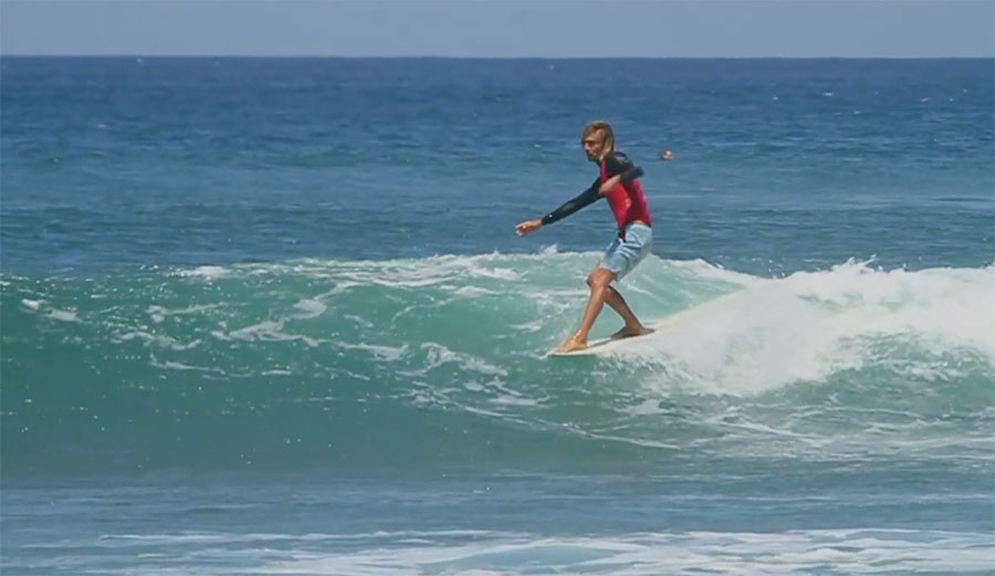 Alex Knost has one of the most obvious styles out there.