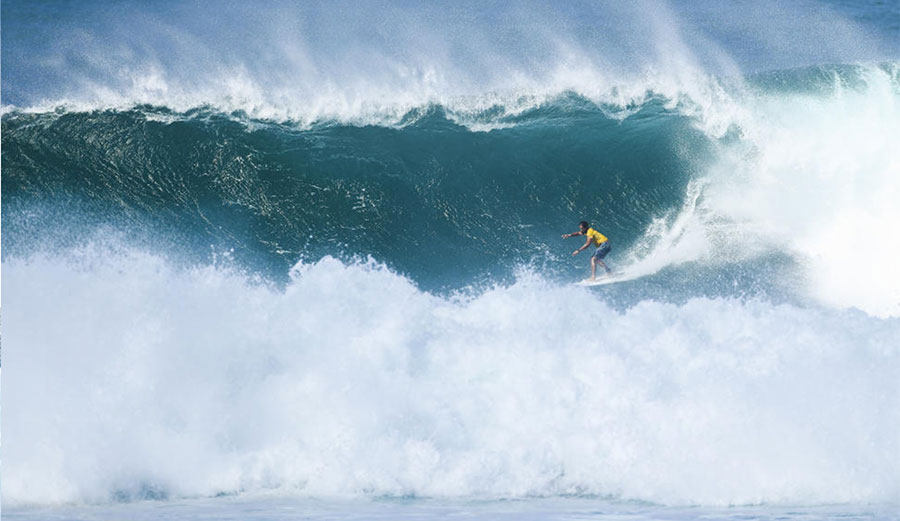 The second day of the Hawaiian Pro at Haleiwa absolutely pumped yesterday.