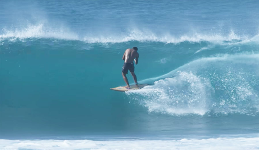 Here we see Filipe Toledo, a dyed in the wool high-performance surfer stepping out of his comfort zone and onto a twinnie... and it's surprisingly easy on the eyes.