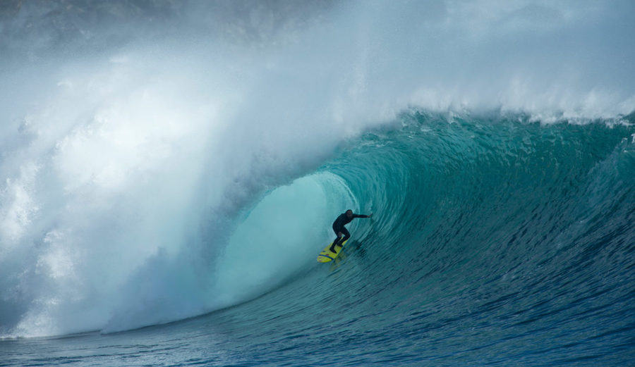 Ramón on a magical day when it was just himself and two friends out in the middle of the Pacific Ocean. Rapa Nui, Chile. Photo: Alfredo Escobar
