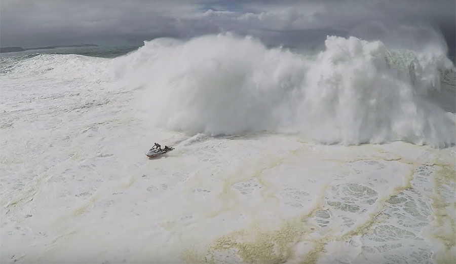 When things get big at Nazaré, things go wrong... and they certainly did in this clip.