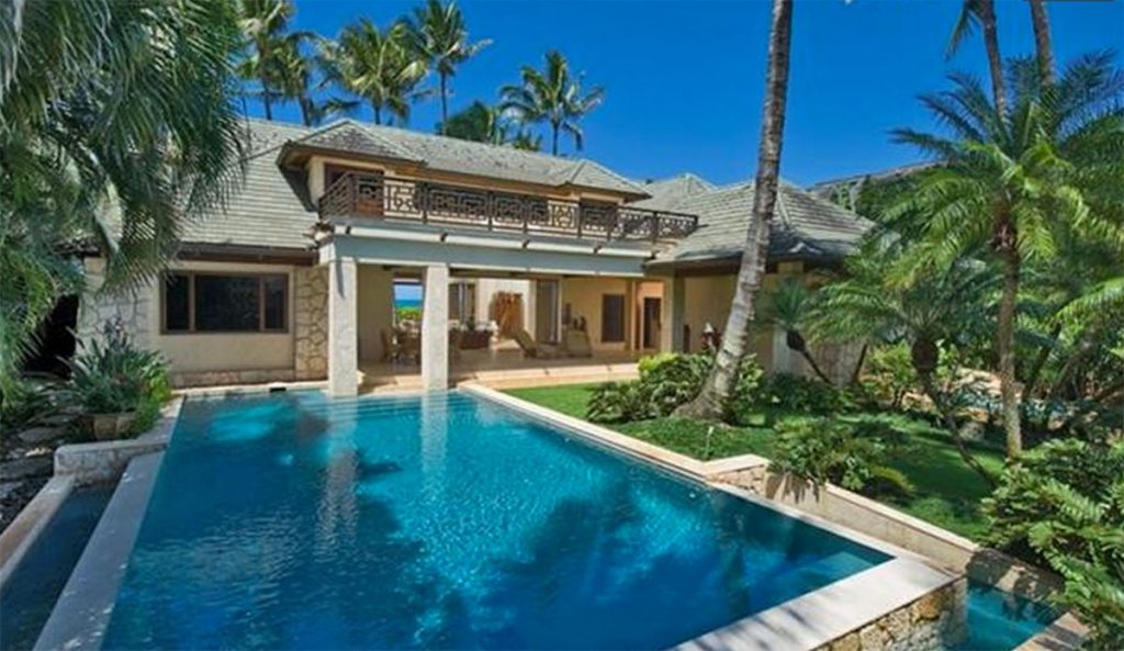 With seven bedrooms and five bathrooms, Kelly Slater's Haleiwa estate sits on 23,889 square feet of beach front land and has 101 feet of beach frontage.