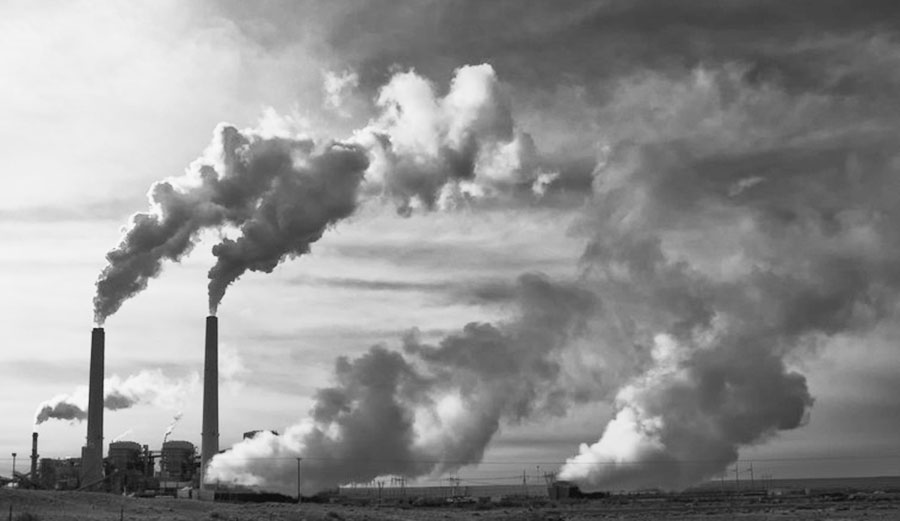 Cholla power plant near Joseph City, Arizona, photographed on Jan. 16, 2010. Photo: PDTillman/Wikipedia, CC BY
