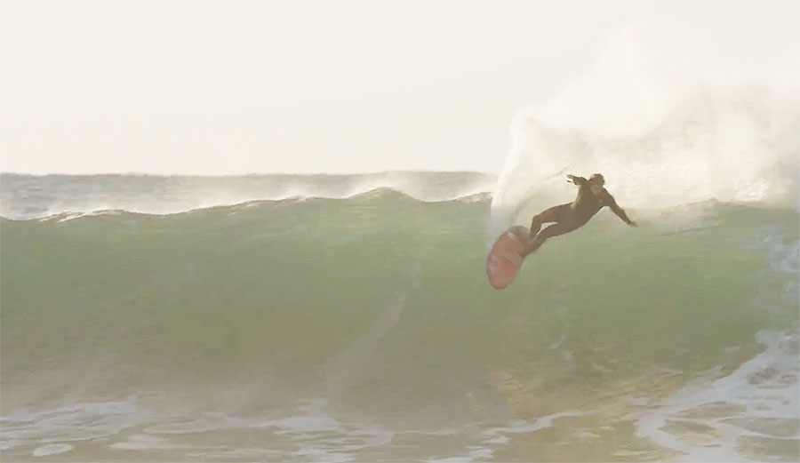 When the waves well and truly showed up, the world's best surfers took to the lineup before and after the horns sounded. And damn, was it ever a show.