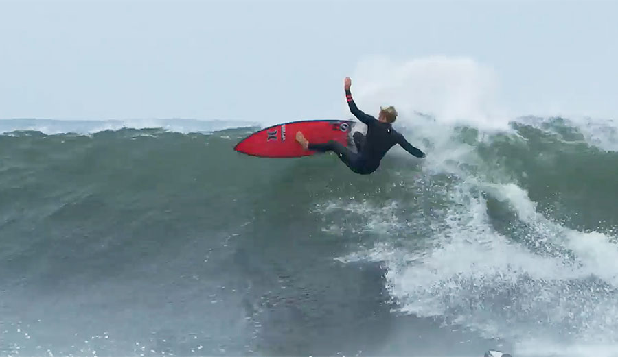 The WSL filmed a quick super session with them, and it is very clear why they are the world's best.