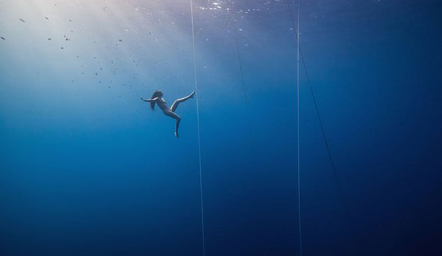 ‘Under’, Martina Amati.
