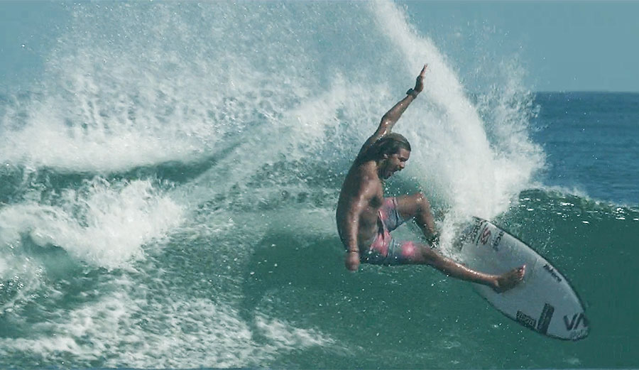 He puts up so much spray that the mist forms clouds above him and entire weather systems form. If anyone throws buckets, it's Yuri Goncalves in Sumatra.