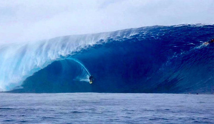 "Just take a second and process this," wrote Kelly Slater of the image above. "@surfnavarro kicked out right next to me and all I could do was give him a big hug." Image: Instagram