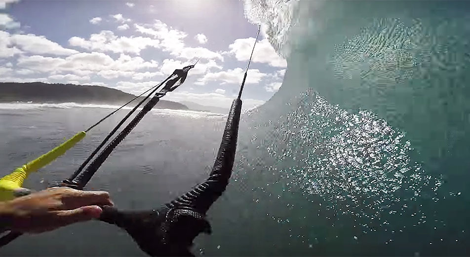 Kitesurfing isn't something that you see enough. It should be something that you see more, however, because a good kitesurfer is very, very impressive.