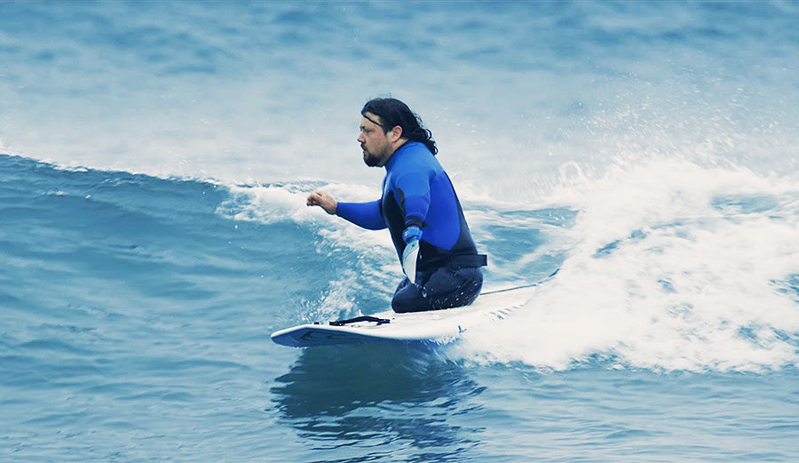 Paddling for Happiness follows an army vet named Martin who lost both legs and an arm in Afghanistan. Martin speaks about how surfing helped him cope with a host of issues stemming from the war and his injuries.