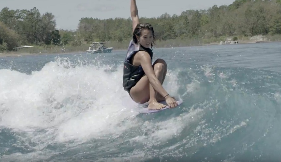 kelia moniz, wakesurfing