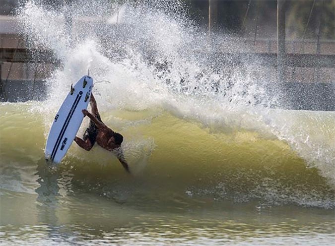 Jeremy Flores, Ryan Miller, Wave Pool