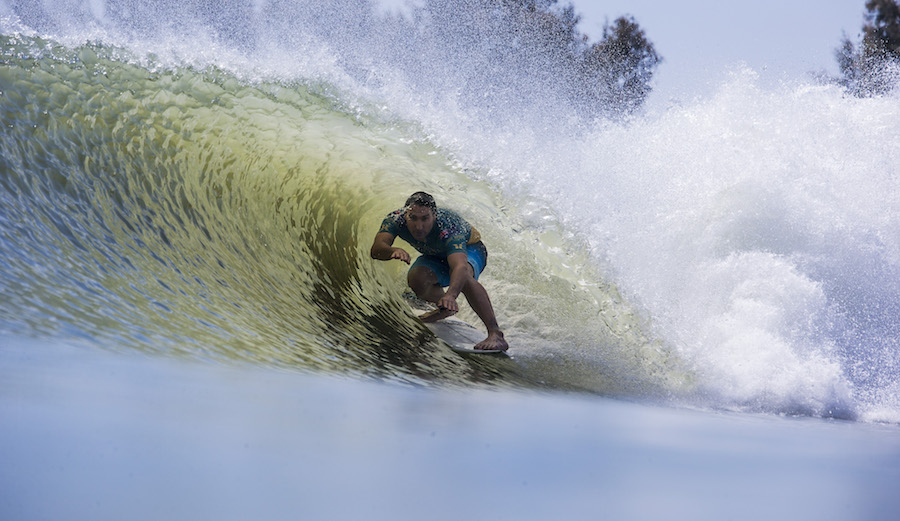 Parko locked into this cheeky cheater's five that may not have been a 10, but it was in our hearts. Photo: Rowland/WSL