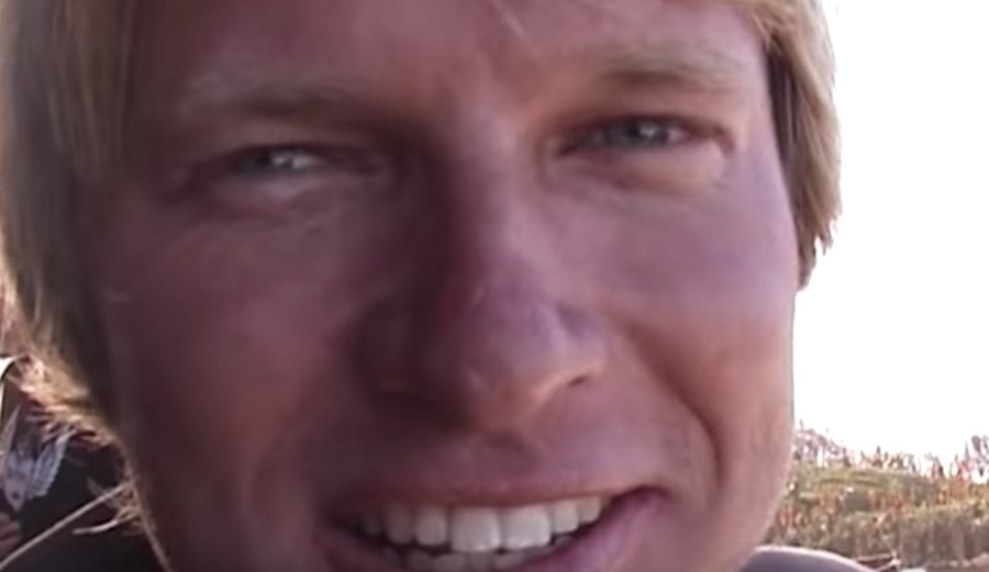 Circa 2005, Taj Burrow threw down $1000 betting Kelly Slater would take out Andy Irons in the final of the Billabong Pro J-Bay.