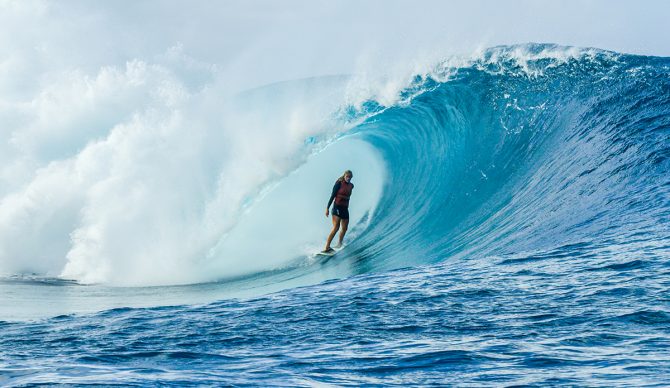 Bethany Hamilton Surfing Fiji Photo: Aaron Lieber