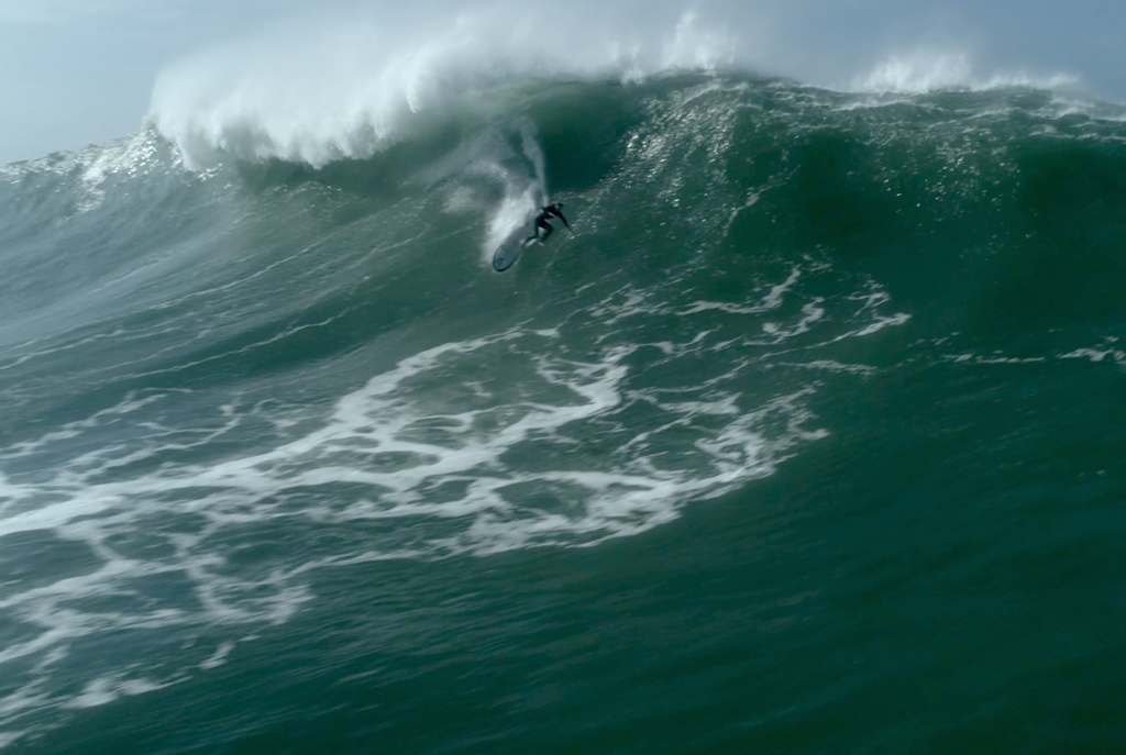 Tom Lowe, big wave surfer, wipeout, Nazare, big wave surfing,