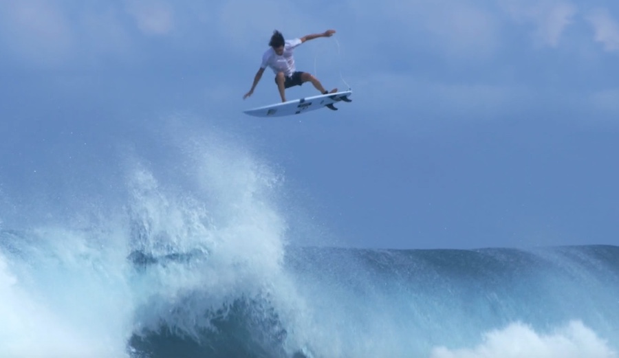 It's been a minute since we've seen Craig Anderson launch ambitious punts like this.