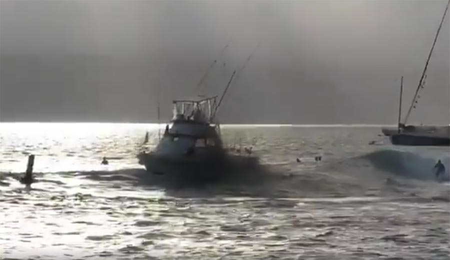 Lahaina, Harbor, maui, surfers, lineup, boat, drunk