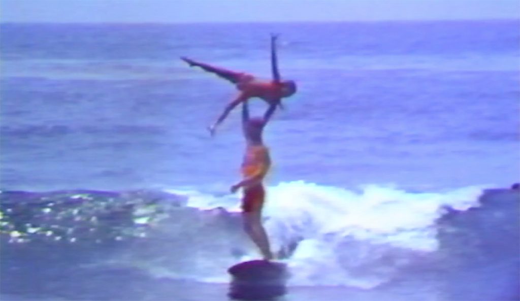 Tandem Surfing